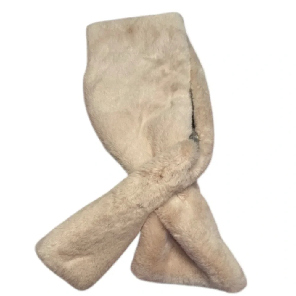NWT‎ J Jill Reversible Faux Fur Pull Through Scarf Cream Soft Cozy Quiet Luxury
